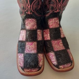 Ferrini black and pink cowboy boots size 8.5